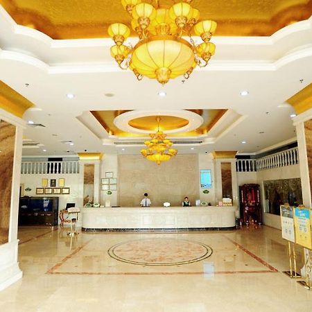 Vienna Hotel Shenzhen Longhua Qinghu Road Εξωτερικό φωτογραφία