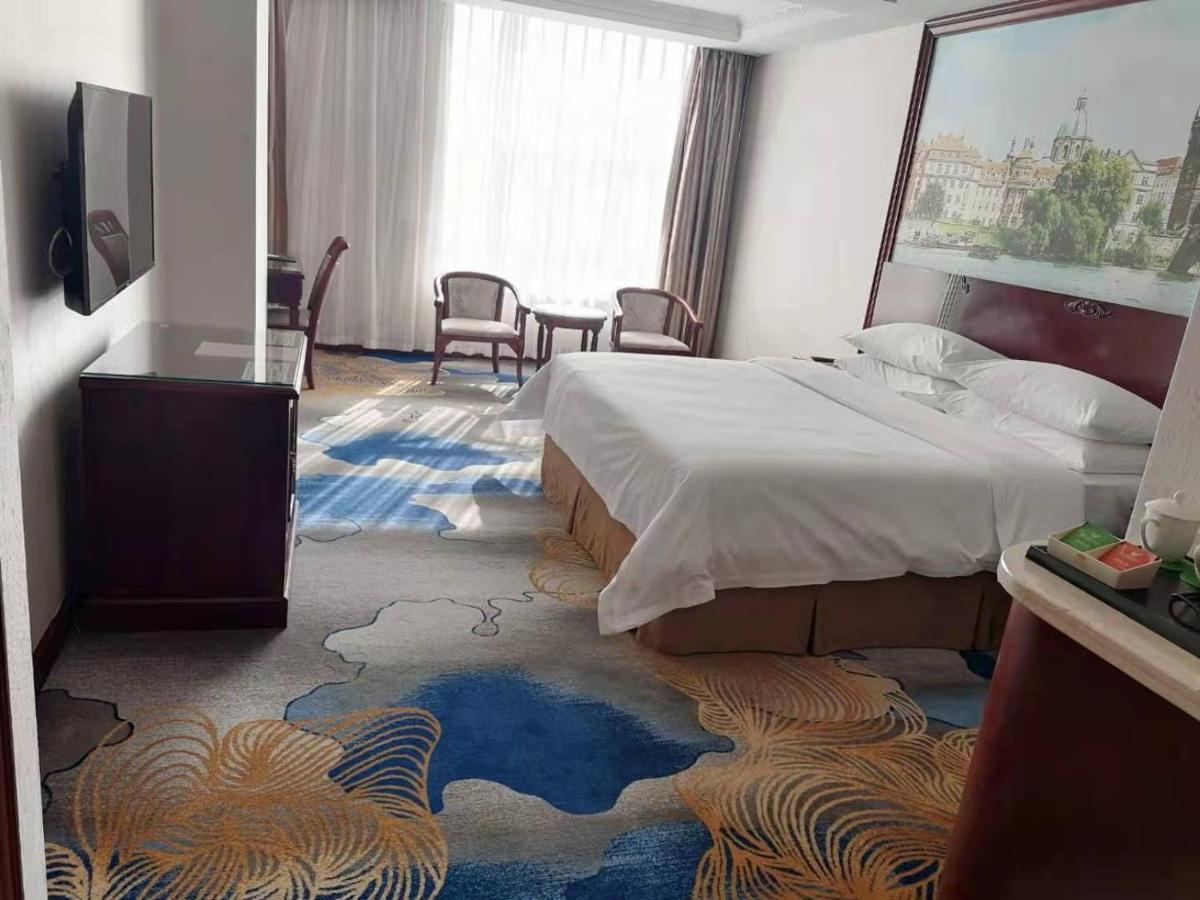 Vienna Hotel Shenzhen Longhua Qinghu Road Εξωτερικό φωτογραφία