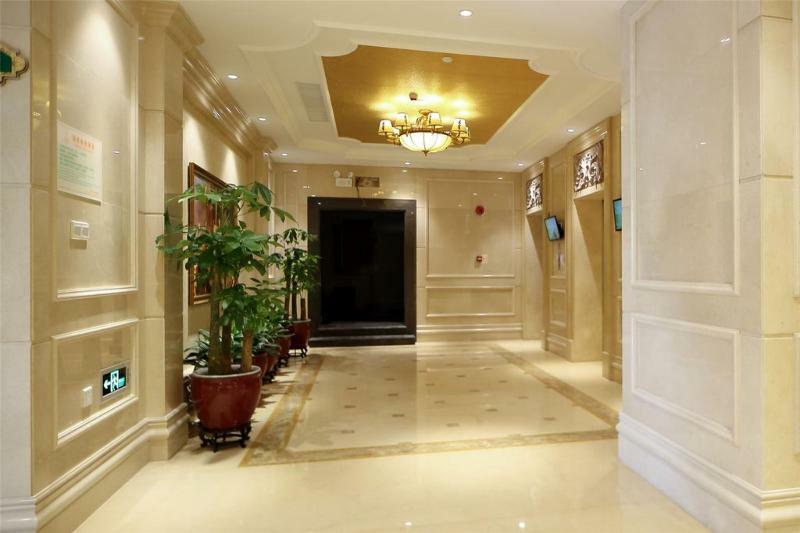 Vienna Hotel Shenzhen Longhua Qinghu Road Εξωτερικό φωτογραφία